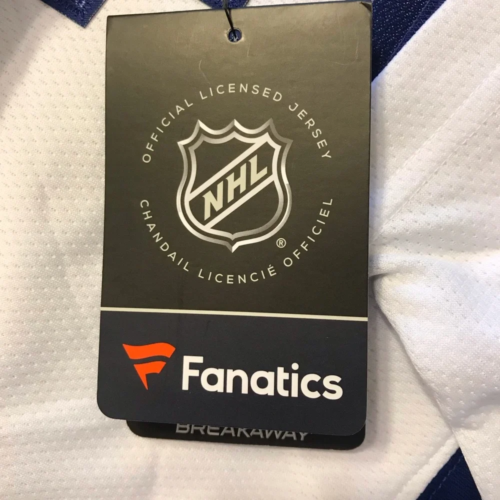 Auston Matthews Maple Leafs NHL Jersey (NWT) - Picture 9 of 11